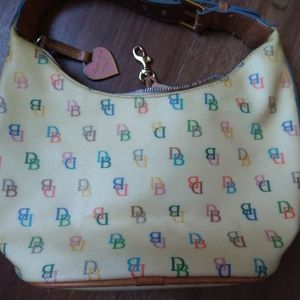 Cute small Dooney and Bourke purse